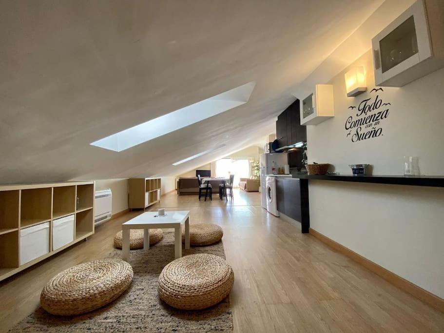 Exclusive Beachfront Penthouse Almayate Alto Exterior foto