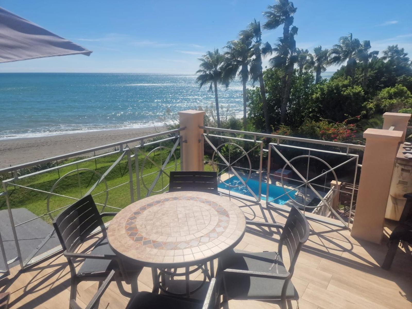 Exclusive Beachfront Penthouse Almayate Alto Exterior foto